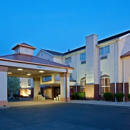 Holiday Inn Express Hotel & Suites Cincinnati-North/Sharonville